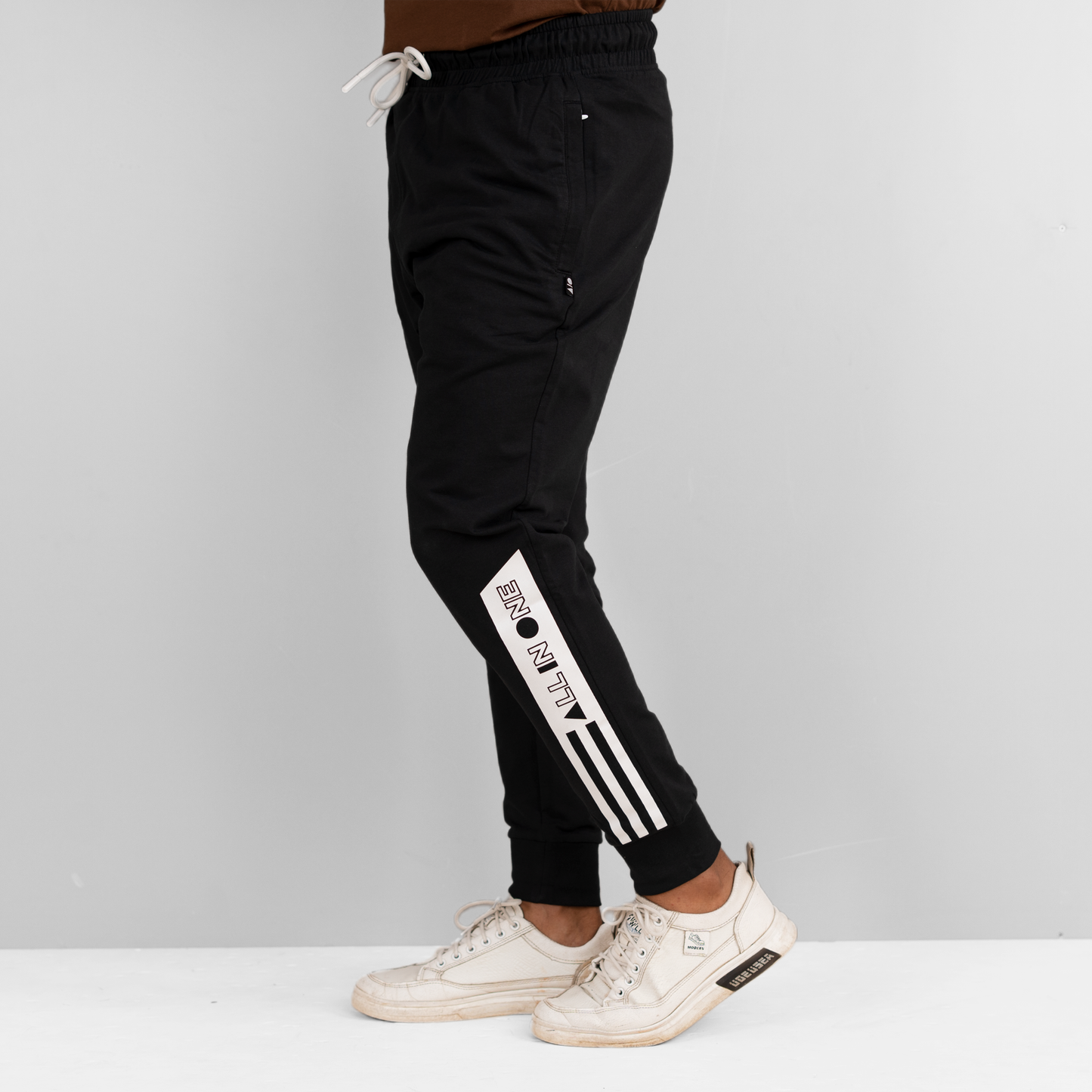 Men's Terry Cotton Joggers (Jet Black)
