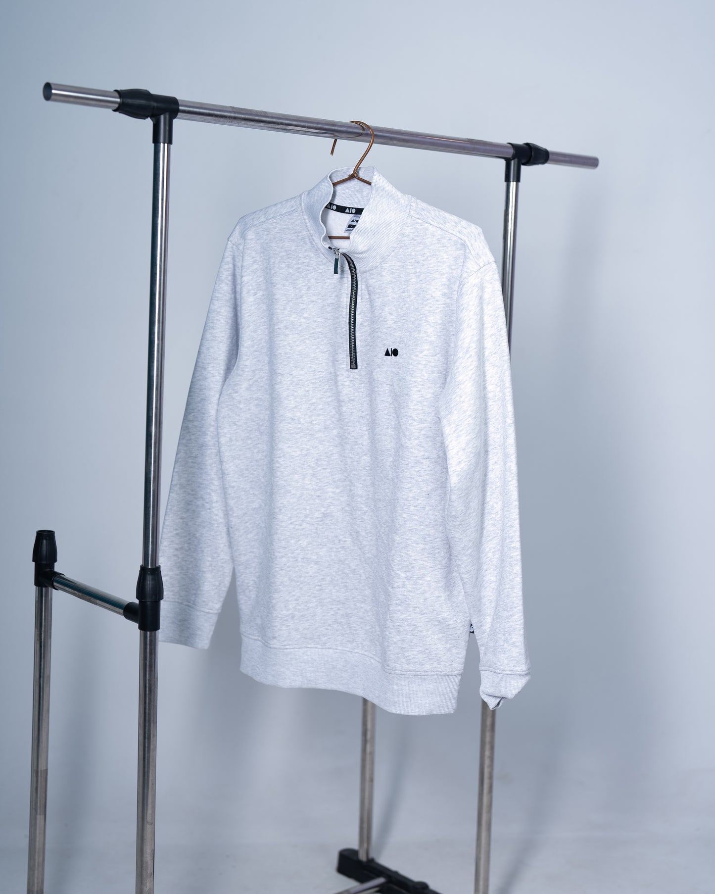 Short Zipper Sweatshirt - (Light Grey Milans)